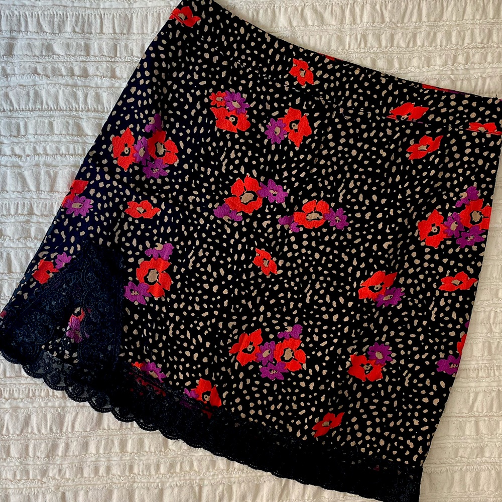 Black Floral Lace Edged Mini Skirt With Slit